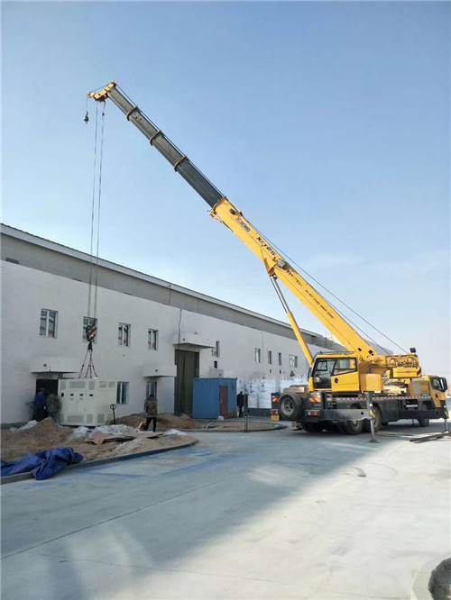 宜君县“超载就喊停”—— 吊车的 “重量保镖” 技术